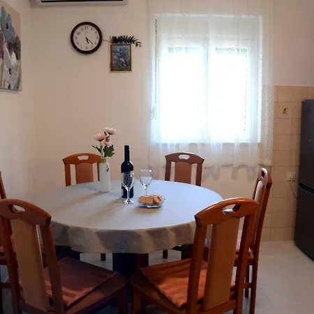 Jadran Apartment Pakostane Exterior photo