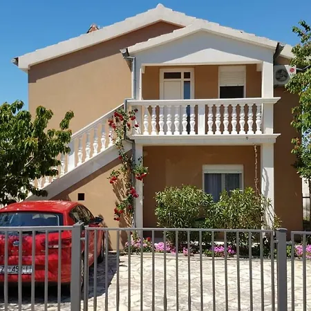Jadran Apartment Pakostane Exterior photo